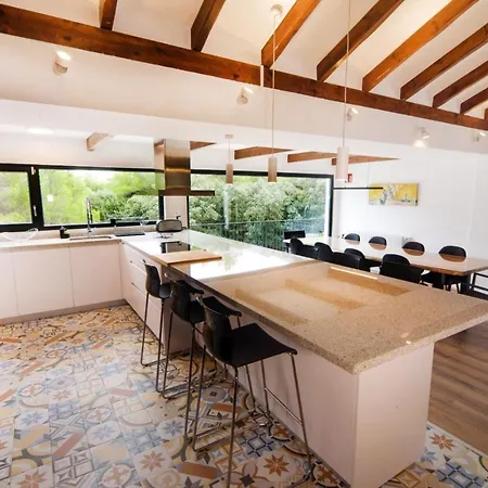 La Colina De Charly Benimantell